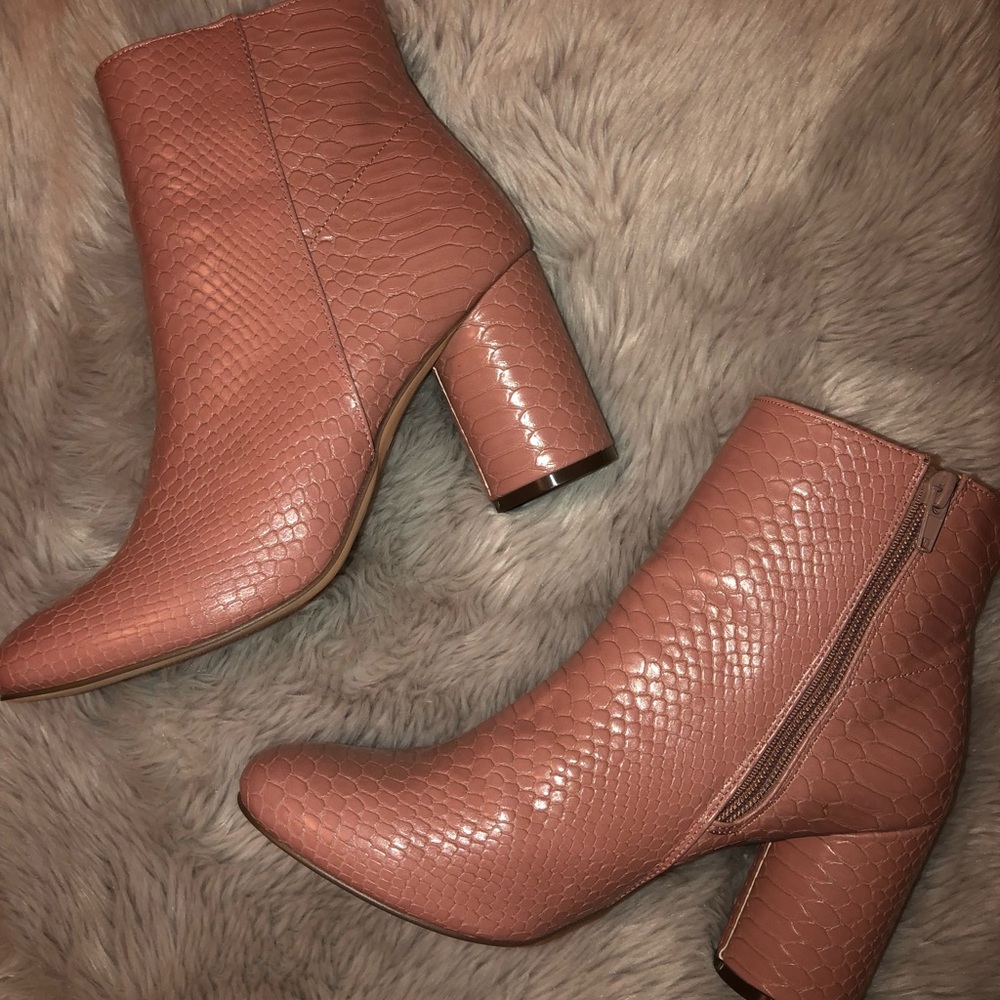 Urban Outfitter Pink Faux Snake Skin Boots